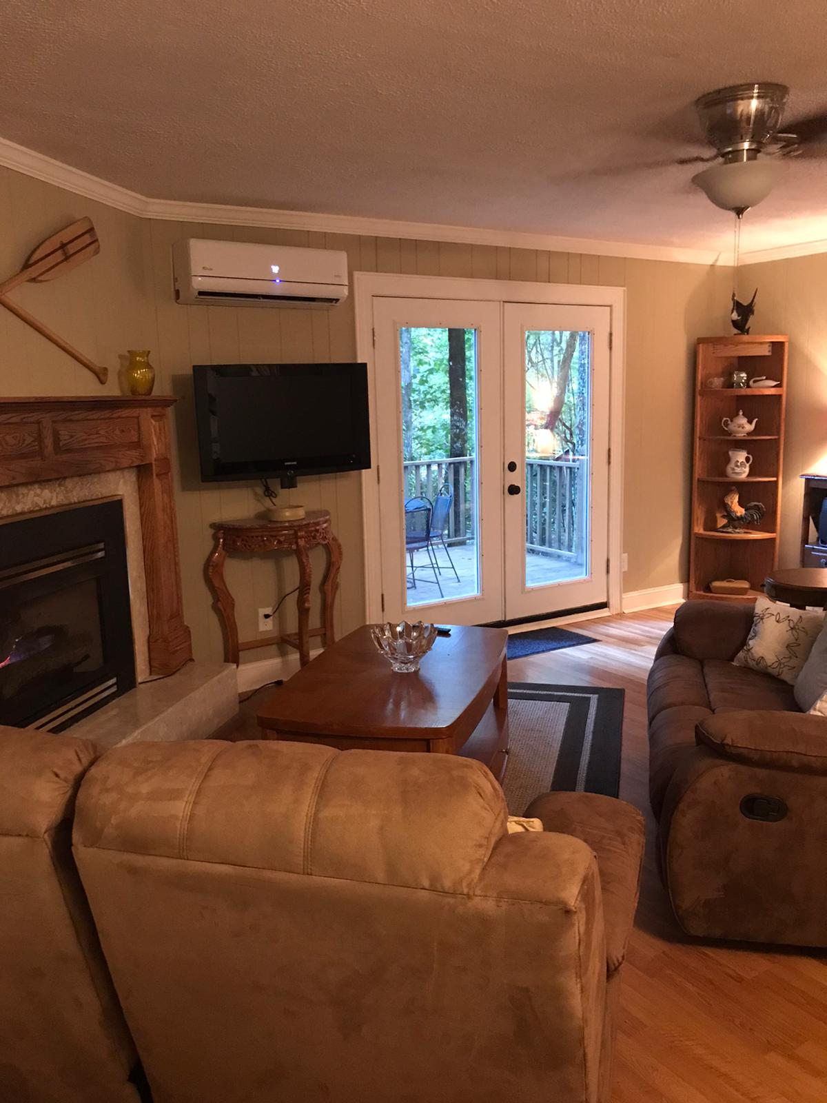 Britt Cottage A Brevard / Asheville / Rosman / Hendersonville Vacation Rental